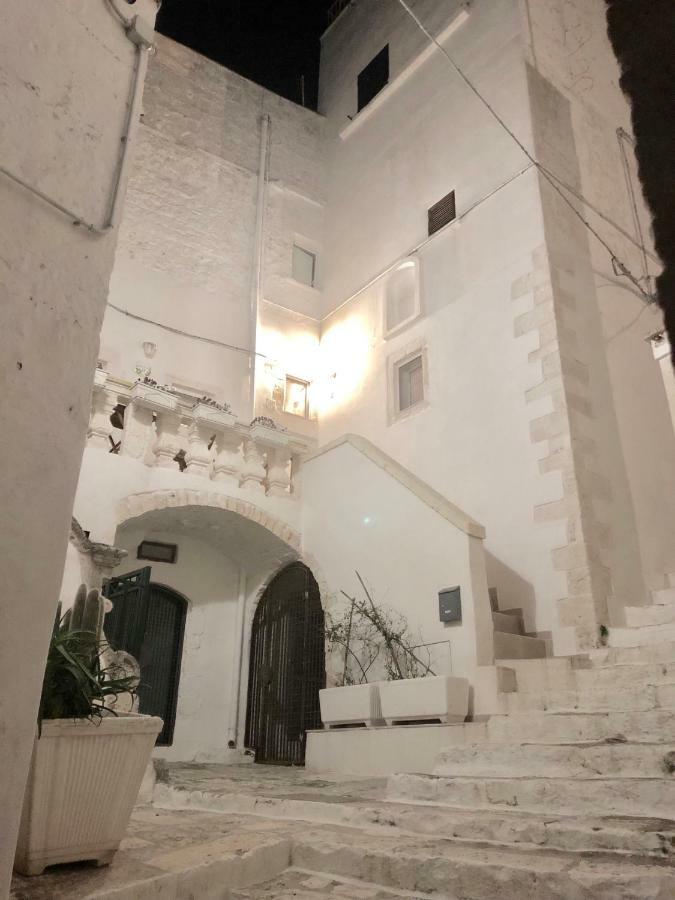Вилла Le Tre Volte Остуни Экстерьер фото